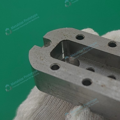 قطعات ماشینی نمونه ای از فولاد نرم ASTM/AISI برای موتورسیکلت